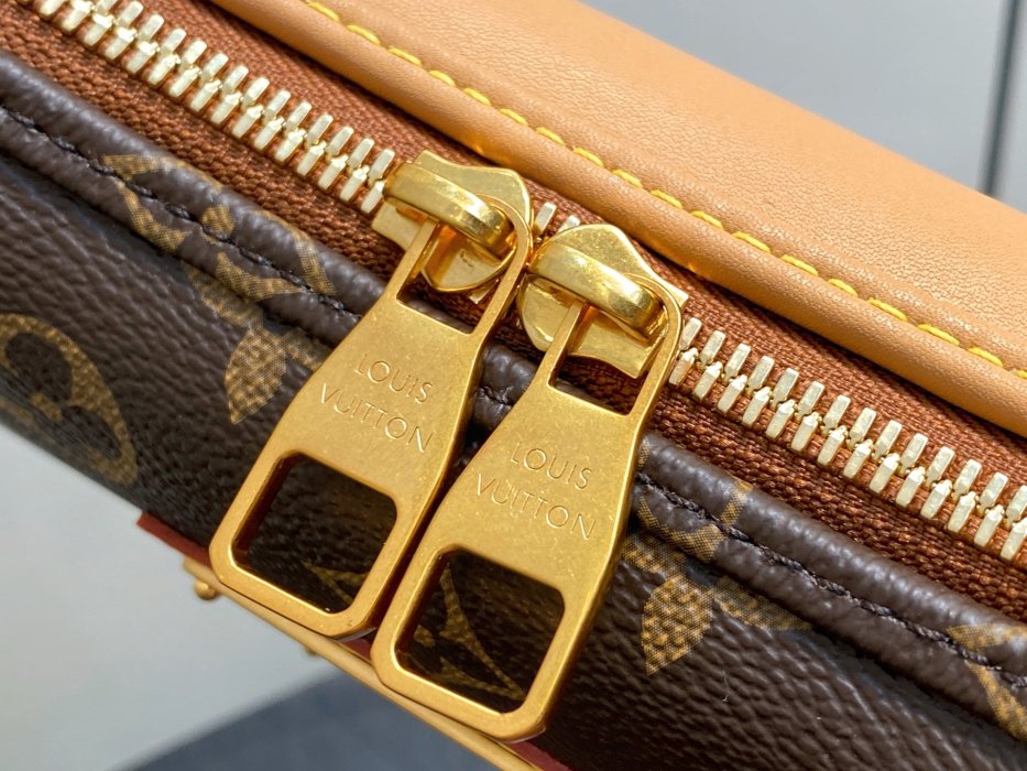 Сумка женская Bone M12615 24 см фото 6