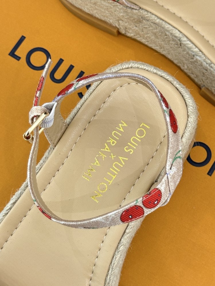 Босоніжки фото 8