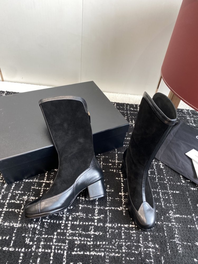 Сапоги женские фото 5