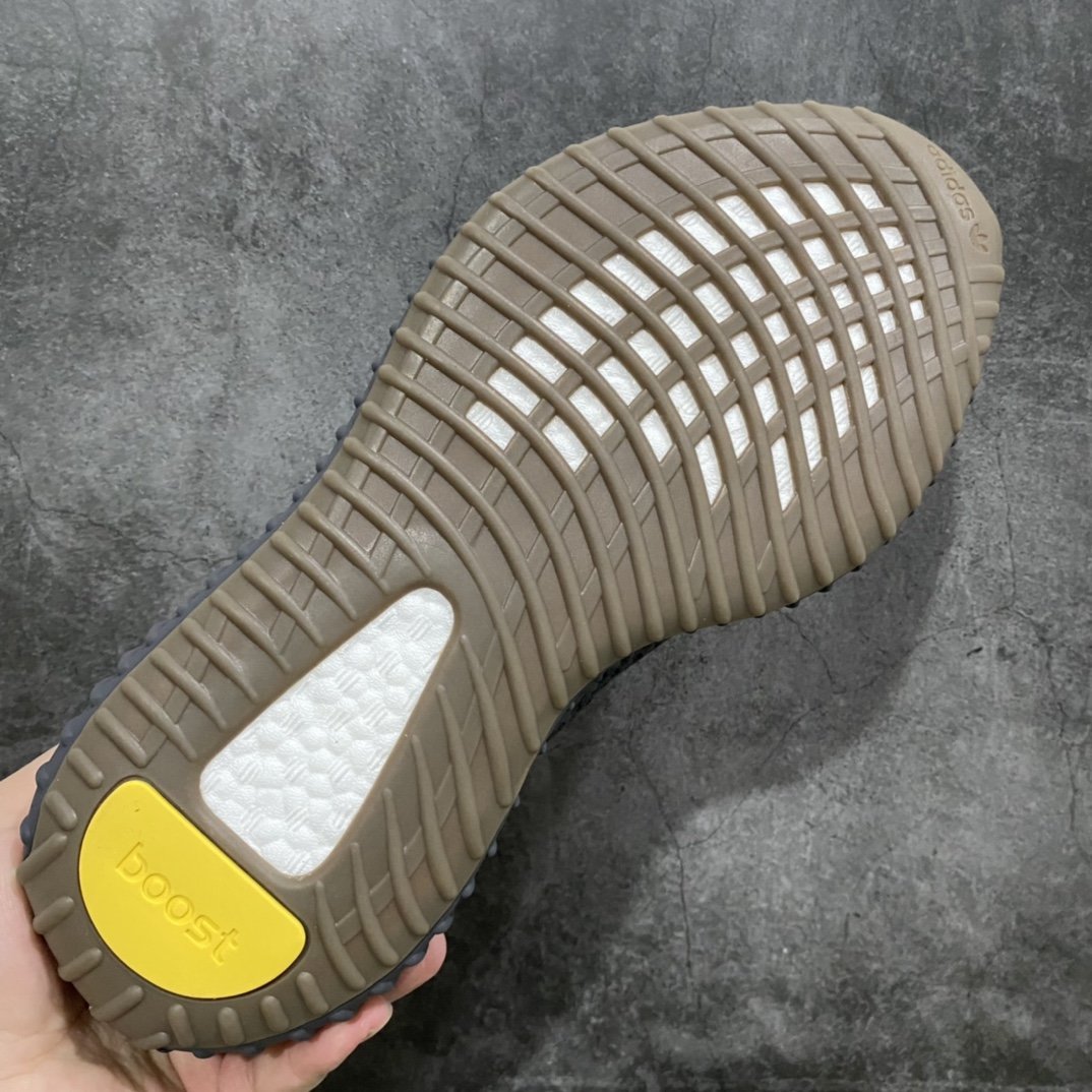 Кроссовки Yeezy 350 V2 FY4176 фото 8