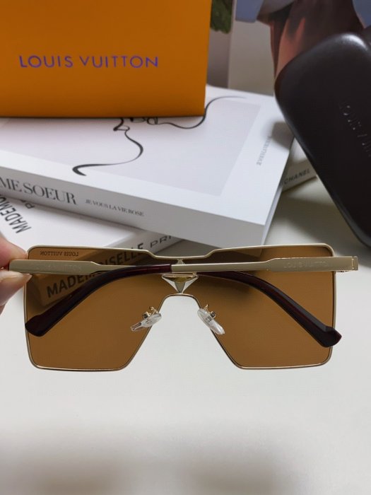 Очки солнцезащитные Z1700U фото 5