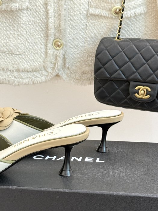 Босоножки фото 6