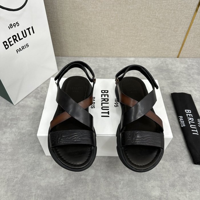 Sandals men's