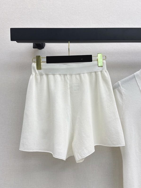 Костюм жіночий фото 9