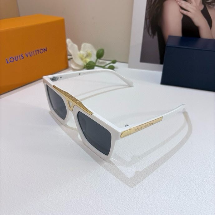 Окуляри сонцезахисні фото 3