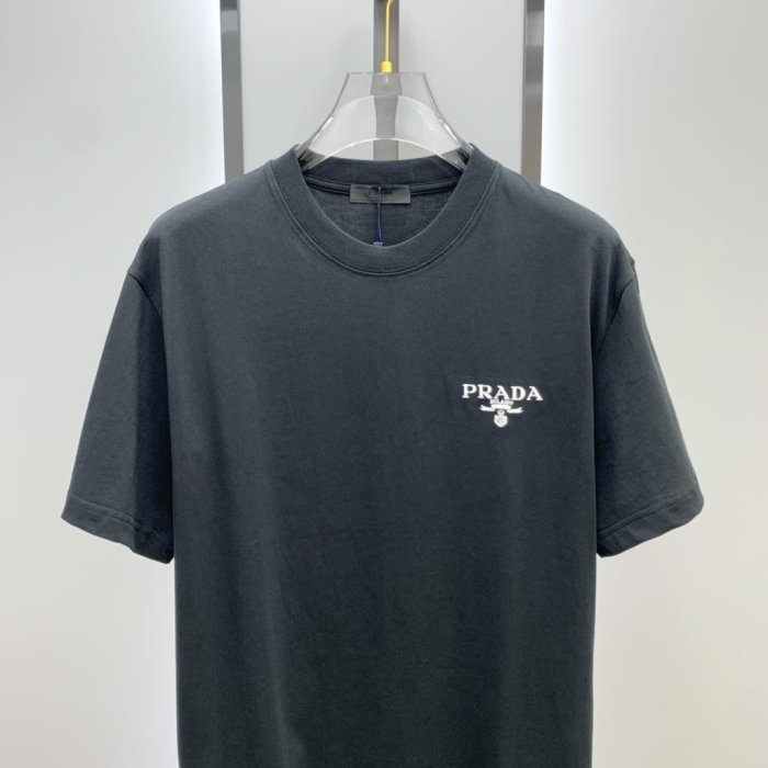 T-shirt men's фото 2