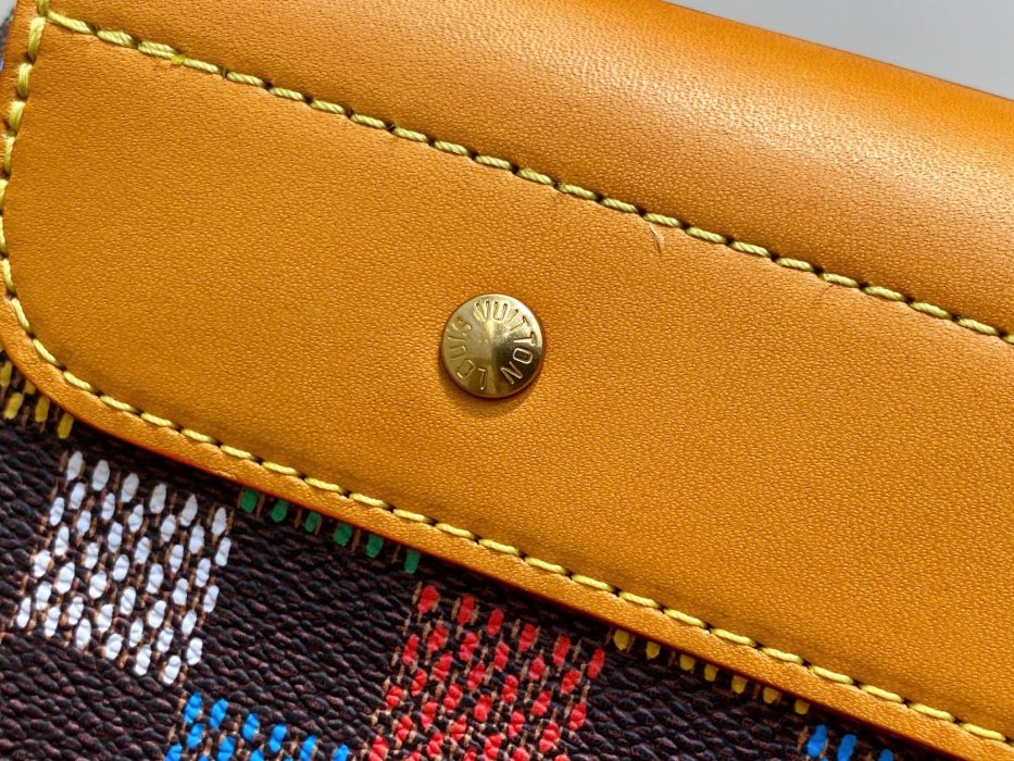 Сумка женская STEAMER EAST WEST 20 см фото 9