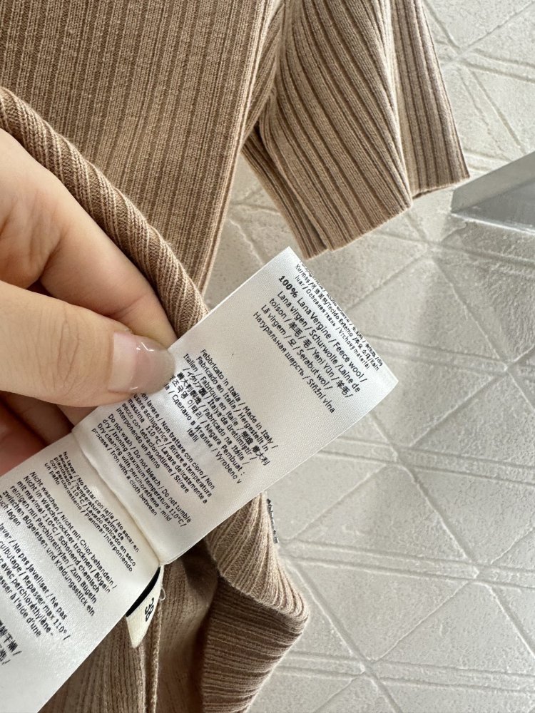 T-shirt women's фото 9