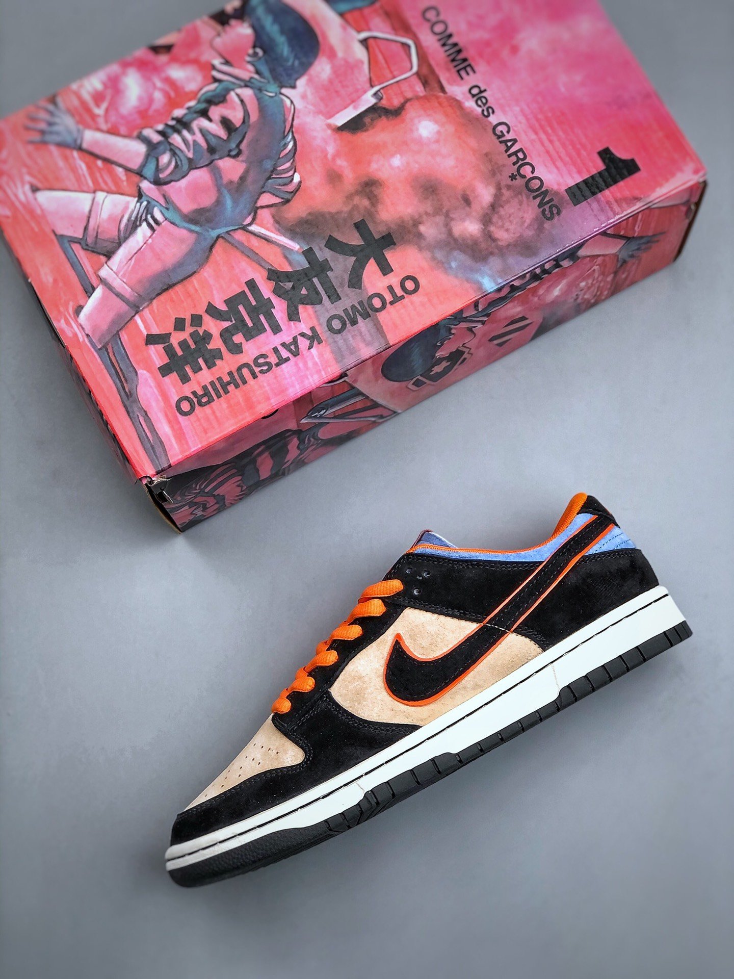 Sneakers Otomo Katsuhiro x Nike SB Dunk Low LF0039-027 фото 3