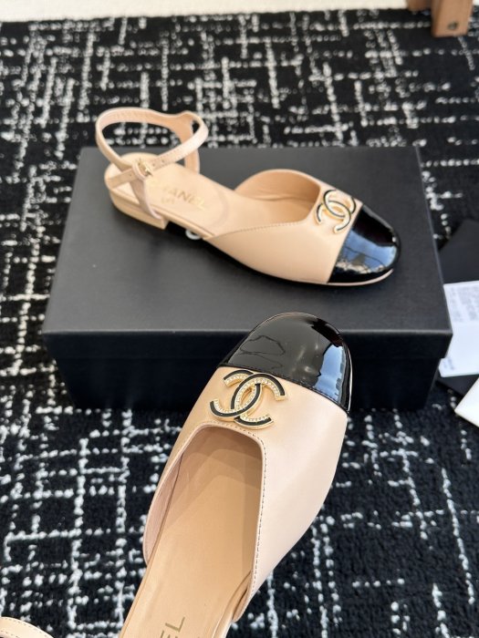 Босоножки фото 6