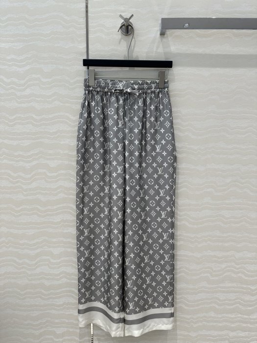 Pants women's