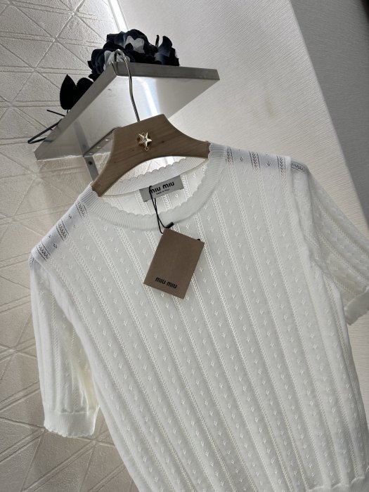 Футболка женская фото 7