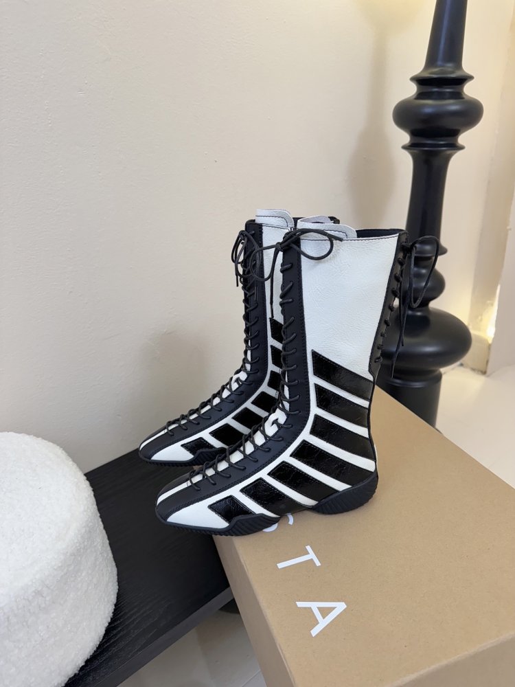 Чоботи жіночі на шнурівці фото 5