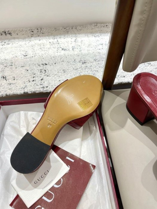 Босоніжки фото 8