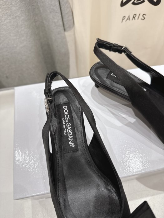 Босоніжки фото 6