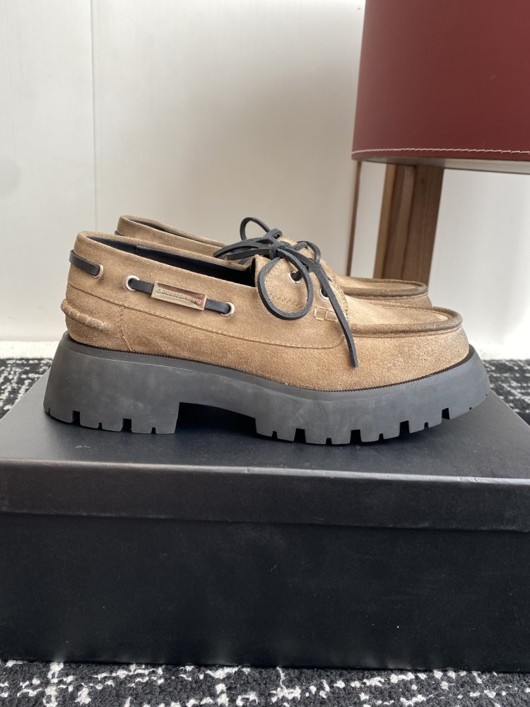 Туфлі жіночі фото 2