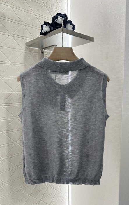 Футболка женская фото 2