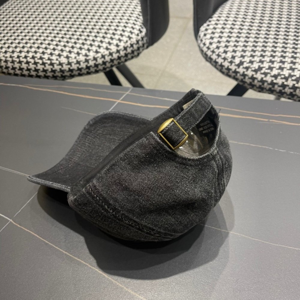 Кепка фото 7