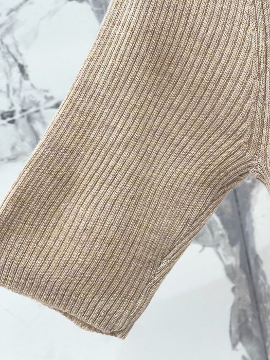 Футболка женская фото 6