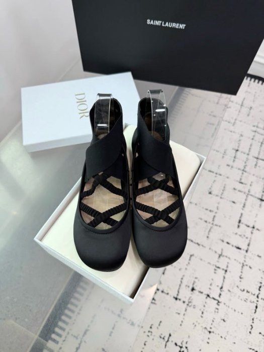 Ballet shoes