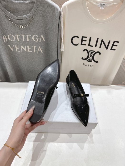 Туфли женские фото 9