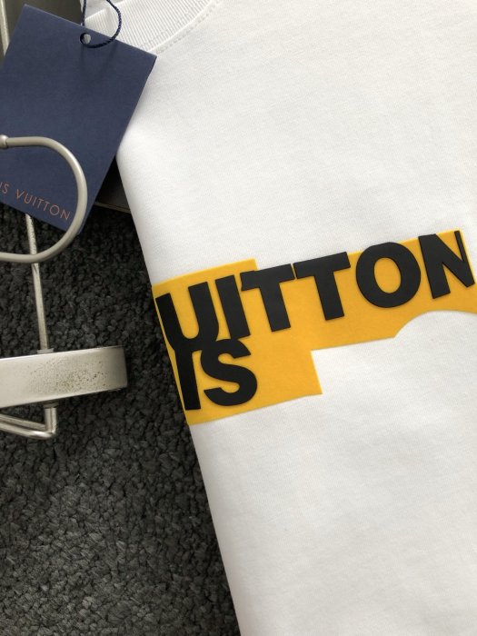 T-shirt men's фото 2