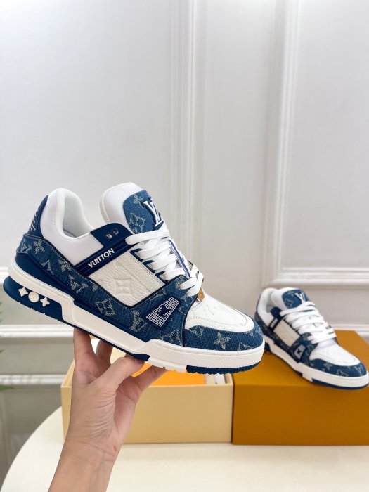Sneakers фото 4