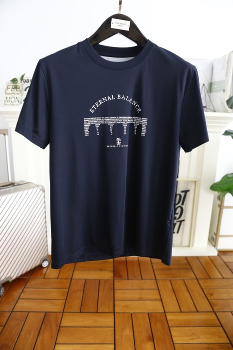 T-shirt men's