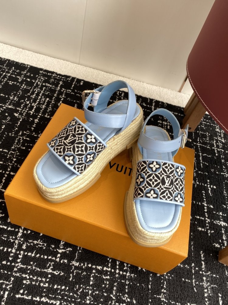 Сандалии женские фото 5