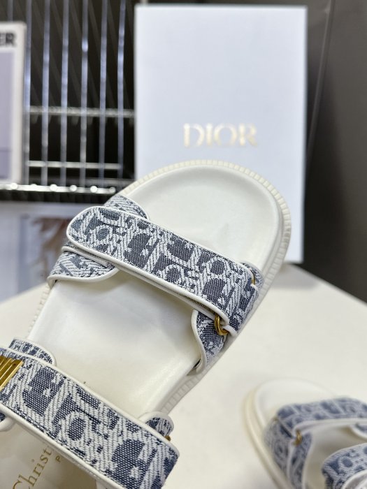 Sandals women's фото 7