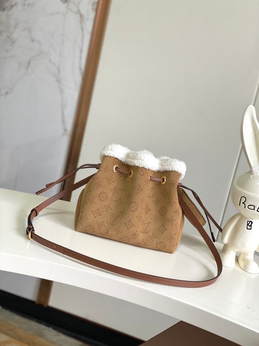 Сумка женская Bella 22 см фото 2