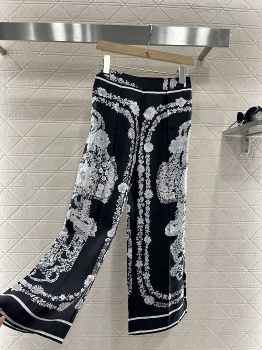 Брюки жіночі фото 8