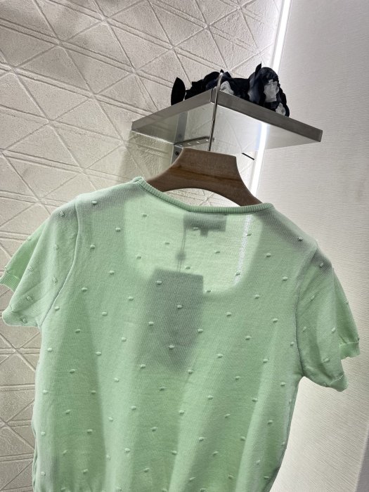 Футболка женская фото 4