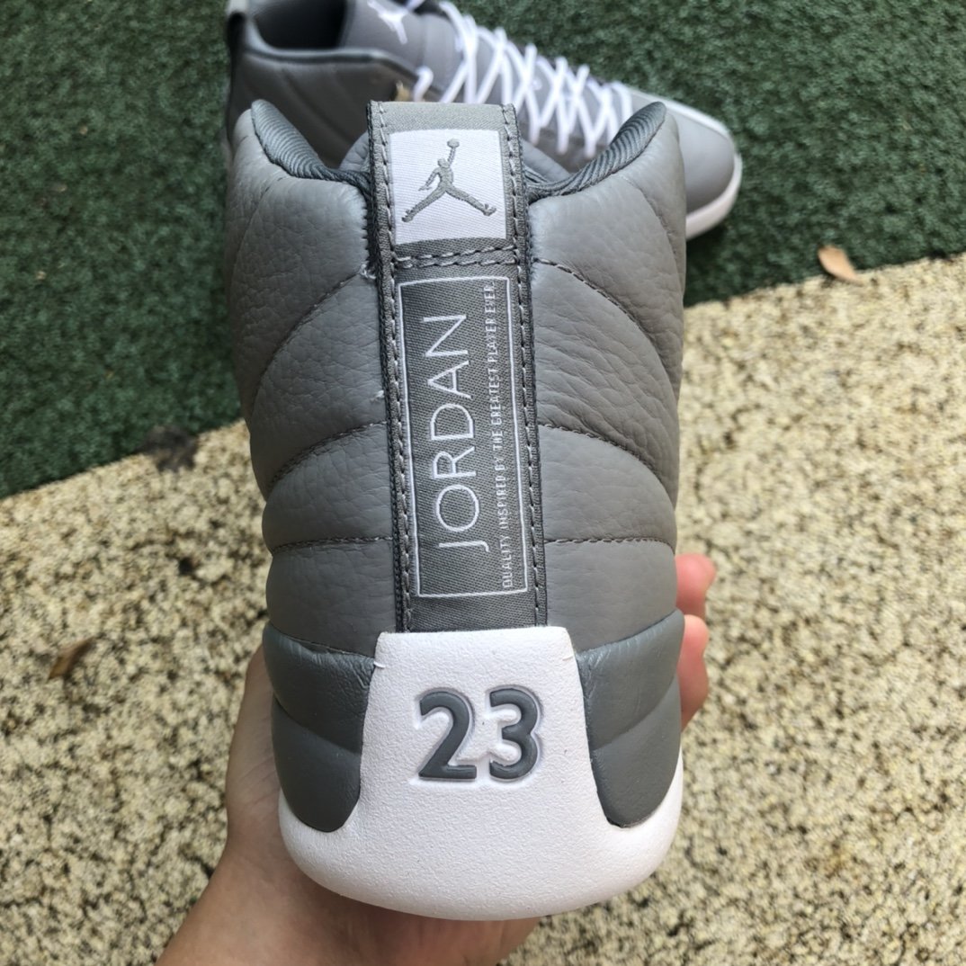 Кроссовки Air Jordan 12 Retro фото 2