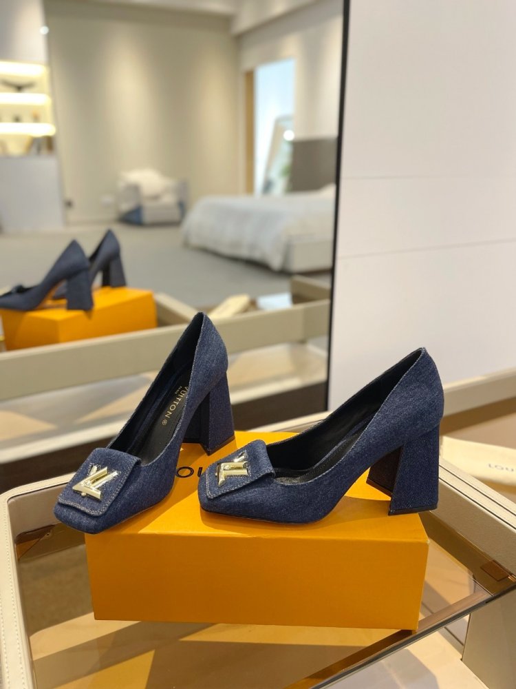 Shoes women's фото 4