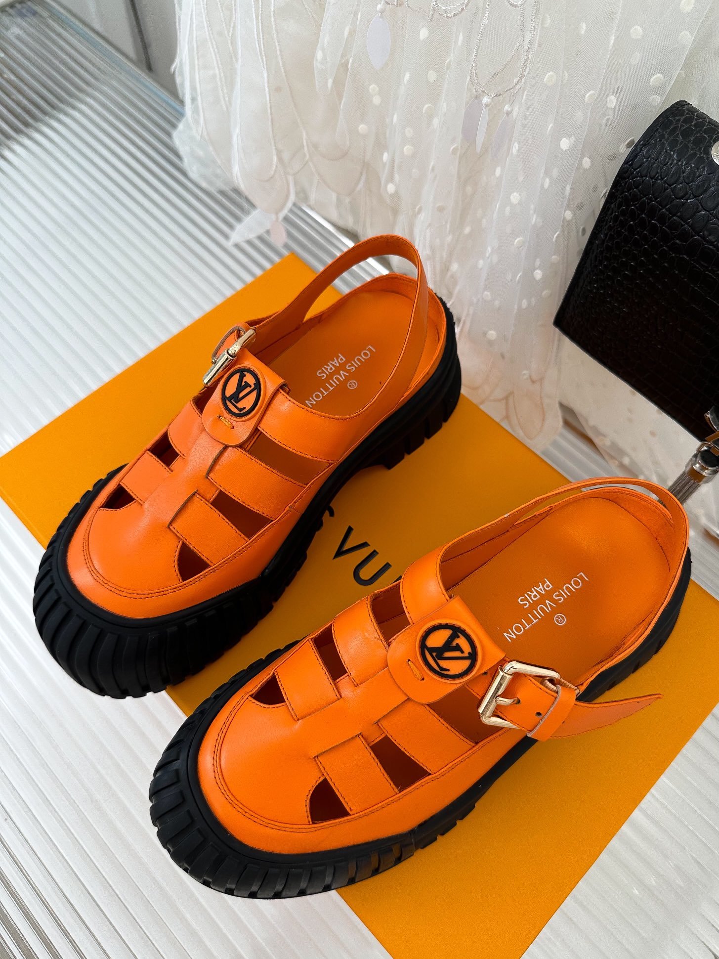 Sandals on platform 5 cm orange фото 3