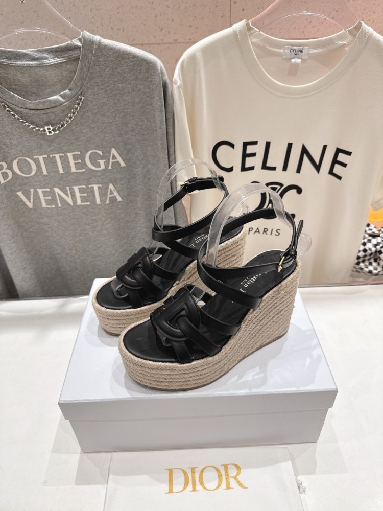 Sandals women's фото 4