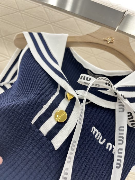 Футболка женская фото 6