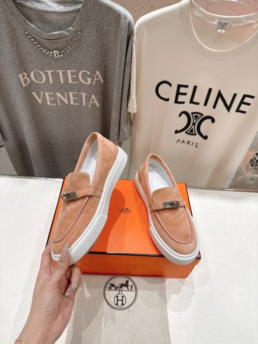 Лоферы женские фото 4