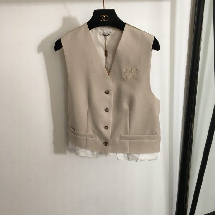 Костюм женский фото 6