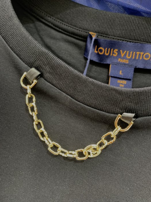 Футболка жіноча фото 5