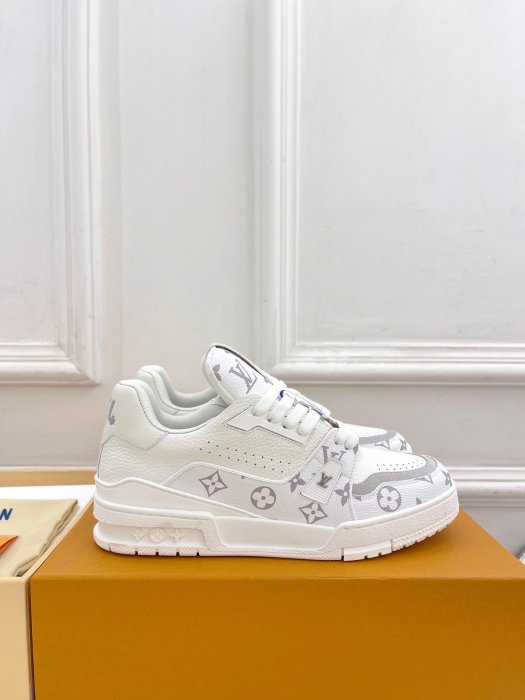 Sneakers фото 2