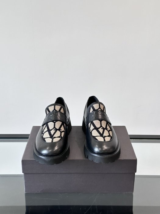 Shoes men's фото 2