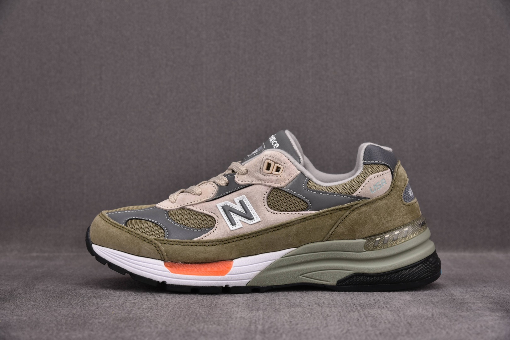 Кроссовки NB 992 M992WT