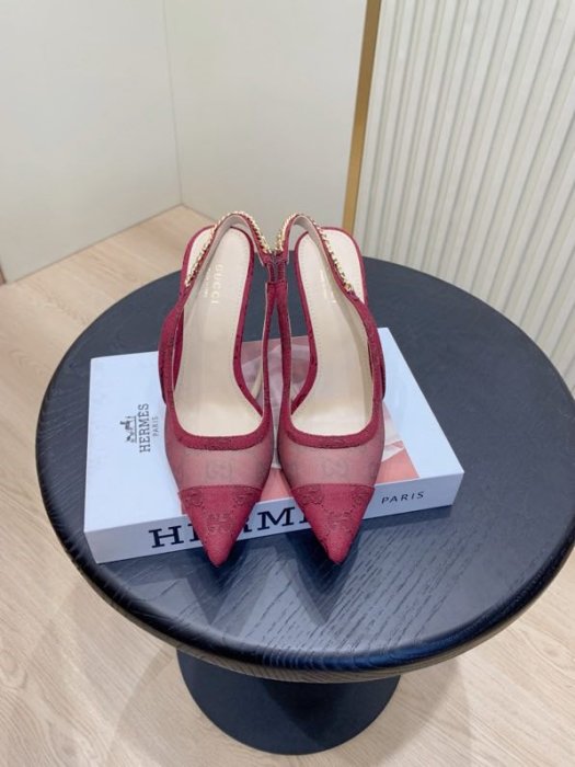 Босоножки фото 7