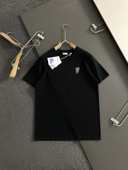 T-shirt men's