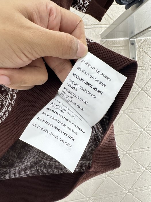 T-shirt women's фото 5