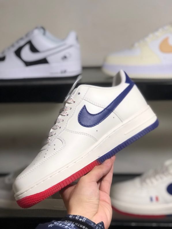 Кросівки  Air Force 1 07 Low Red Blue France Limited фото 3