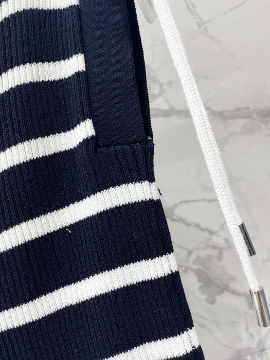 Футболка женская фото 6