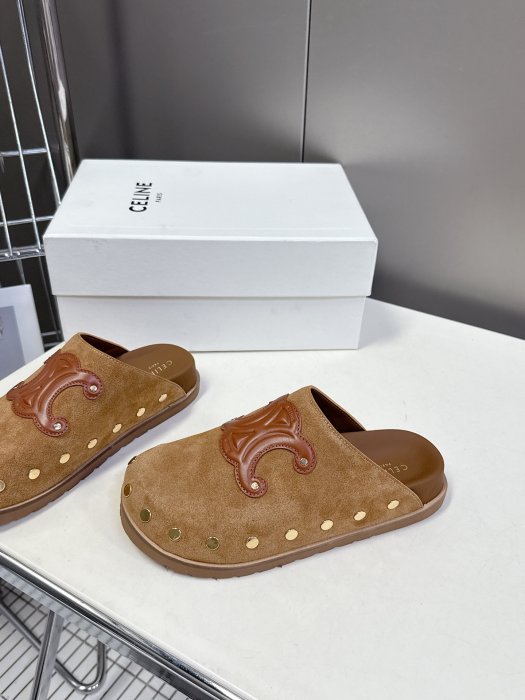 Шлепанцы женские фото 3